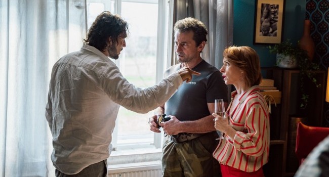 Výjimečný stav (2024)